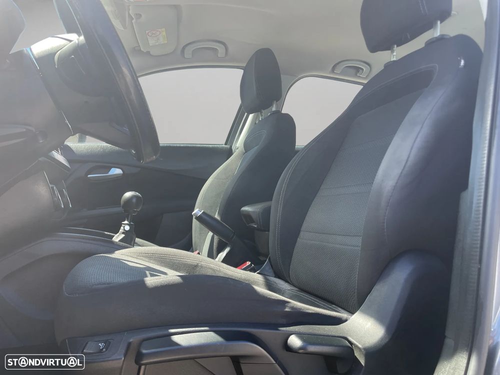 Fiat Tipo Station Wagon 1.6 M-Jet Lounge Tech J17 - 9