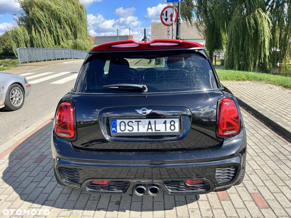 MINI John Cooper Works - 8