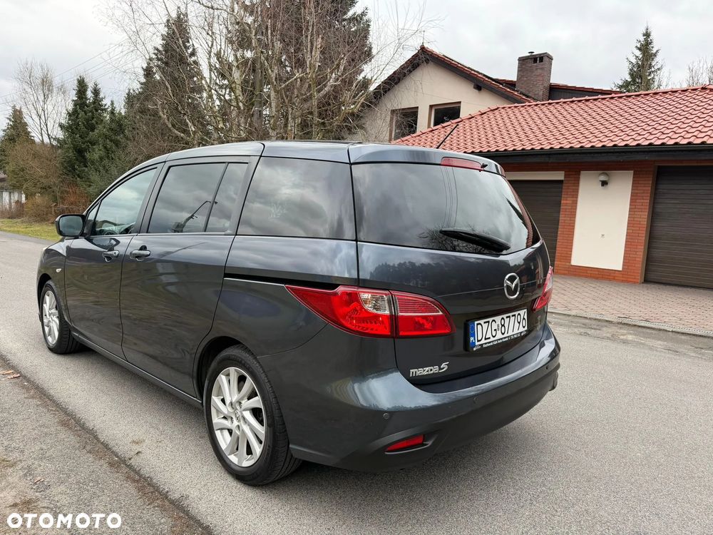 Mazda 5 - 7
