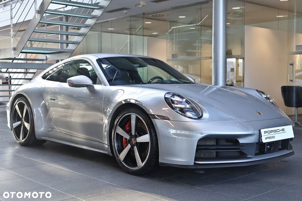 Porsche 911 Carrera S - 1