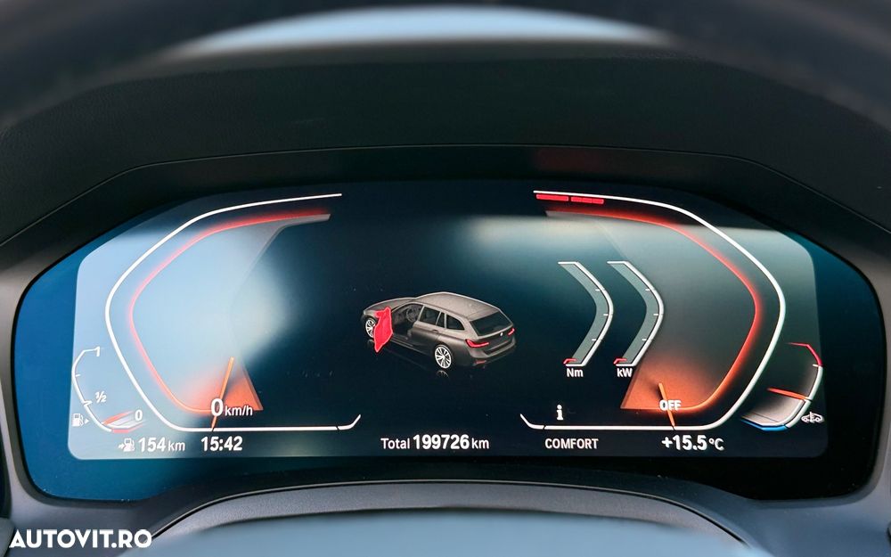 BMW Seria 3 320i AT - 26