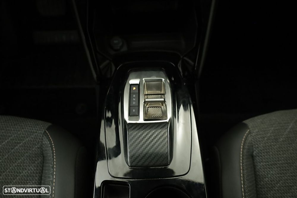 Peugeot e-2008 50 kWh Allure - 14