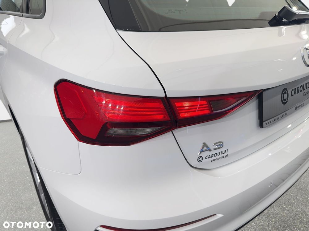 Audi A3 Sportback - 12