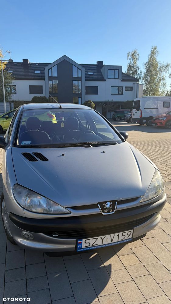 Peugeot 206 2002 photo 3