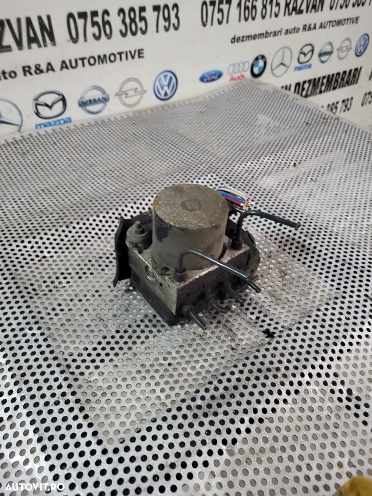 Modul Pompa Unitate Abs Toyota Avensis T25 An 2003-2004-2005-2006-2007-2008 Dezmembrez Toyota Avensis T25 An 2003-2004-2005-2006-2007-2008 2.0 Diesel Motor D4D 116 Cai - 4