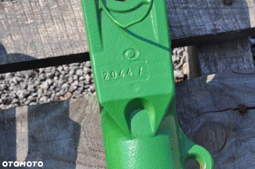 WIESZAK John Deere - 9