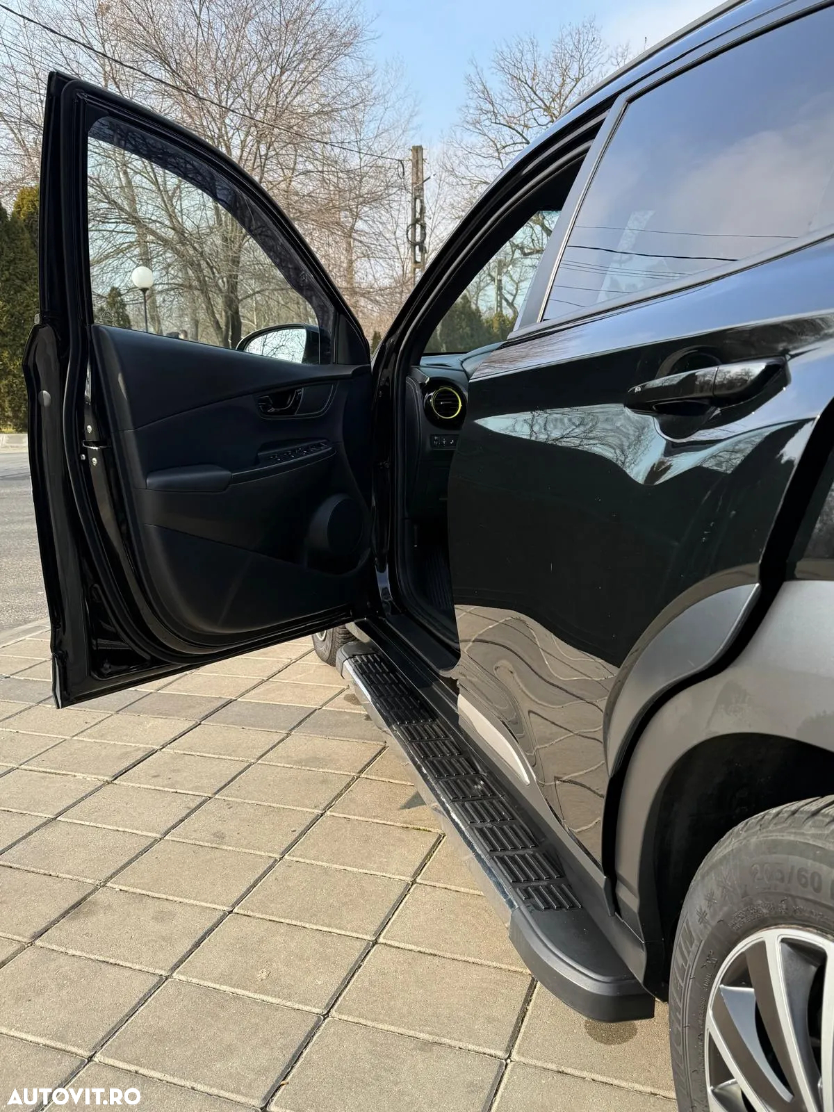 Hyundai KONA 1.0 T-GDI 2WD Premium - 17