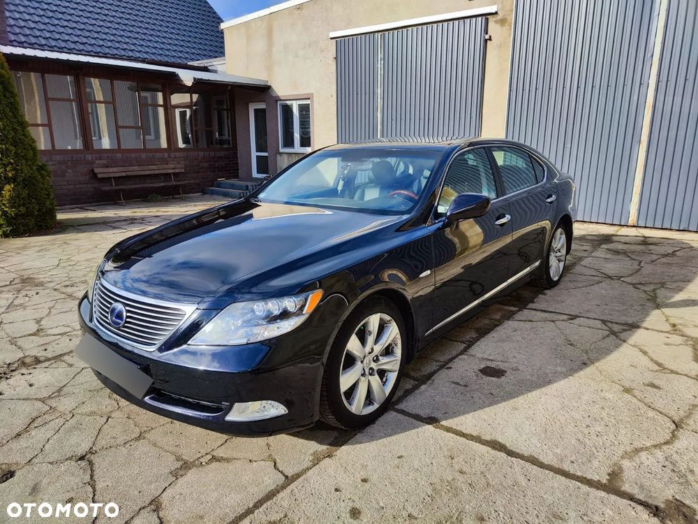 Lexus LS 600h L Prestige - 9
