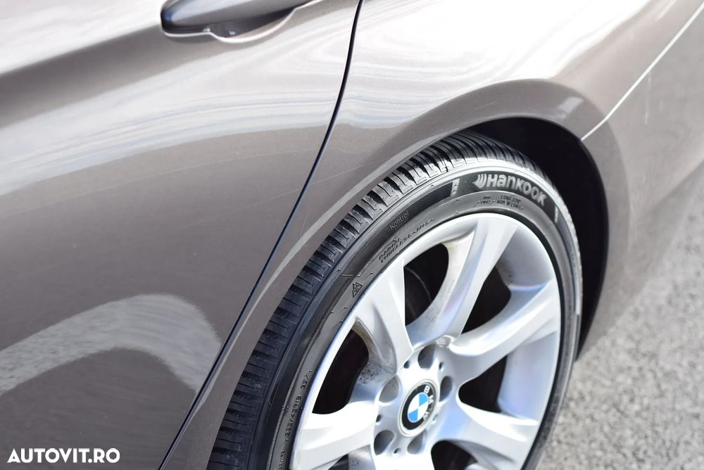 BMW Seria 3 320d Aut. Modern Line - 35