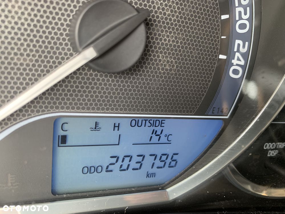 Toyota Corolla 1.4 D-4D Premium - 14