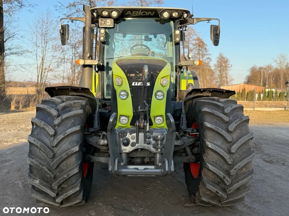 Claas ARION 640 - 11
