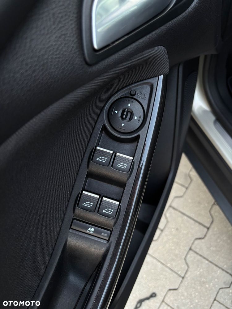 Ford Focus 1.0 EcoBoost Titanium ASS - 12