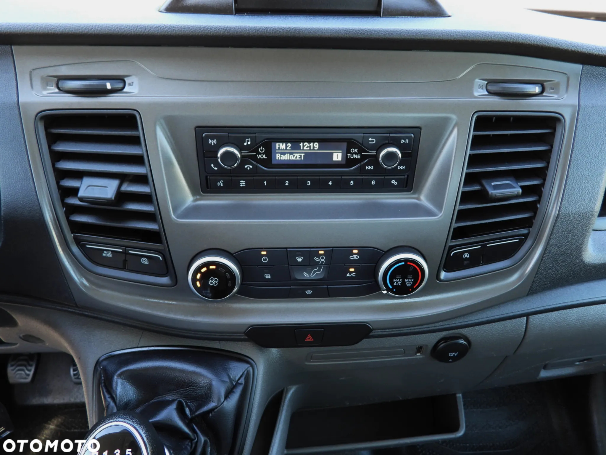 Ford TRANSIT SKRZYNIA 10 PALET PNEUMATYKA KLIMA 160KM - 27