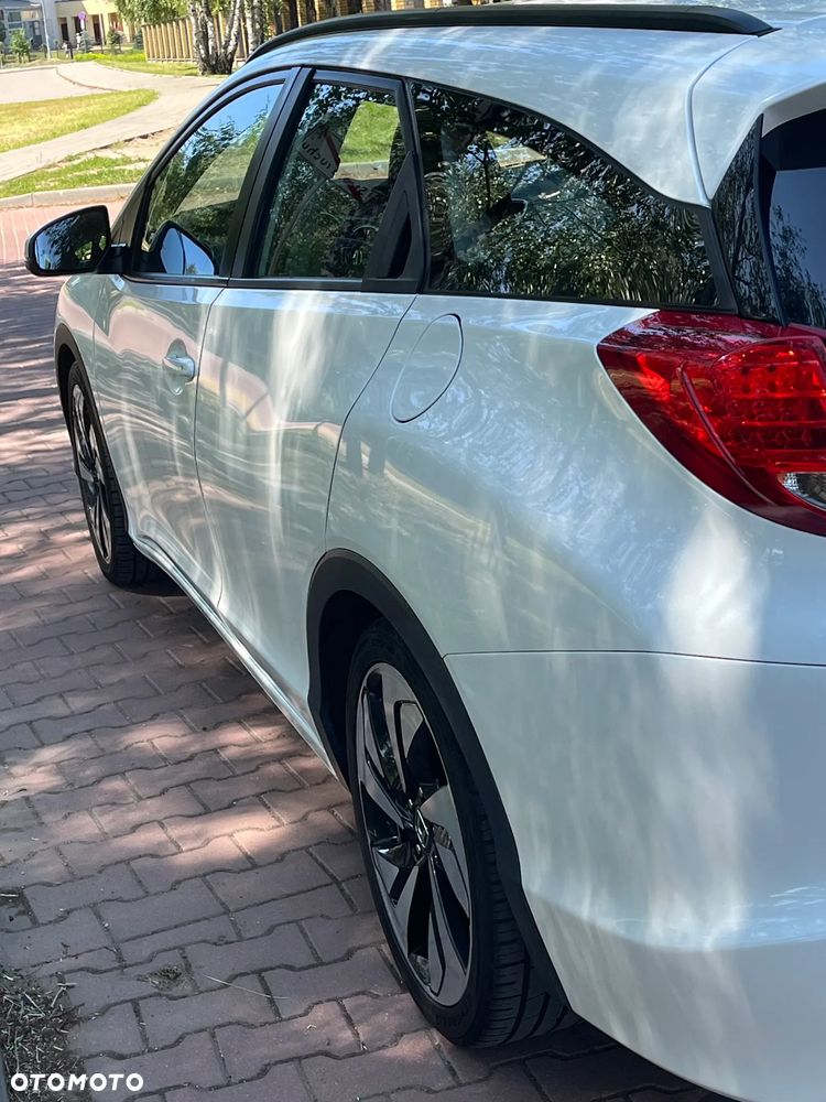 Honda Civic 1.8 Executive - 4