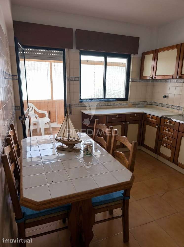 Albufeira - apartamento com varanda em zona residencial - Grande imagem: 3/10