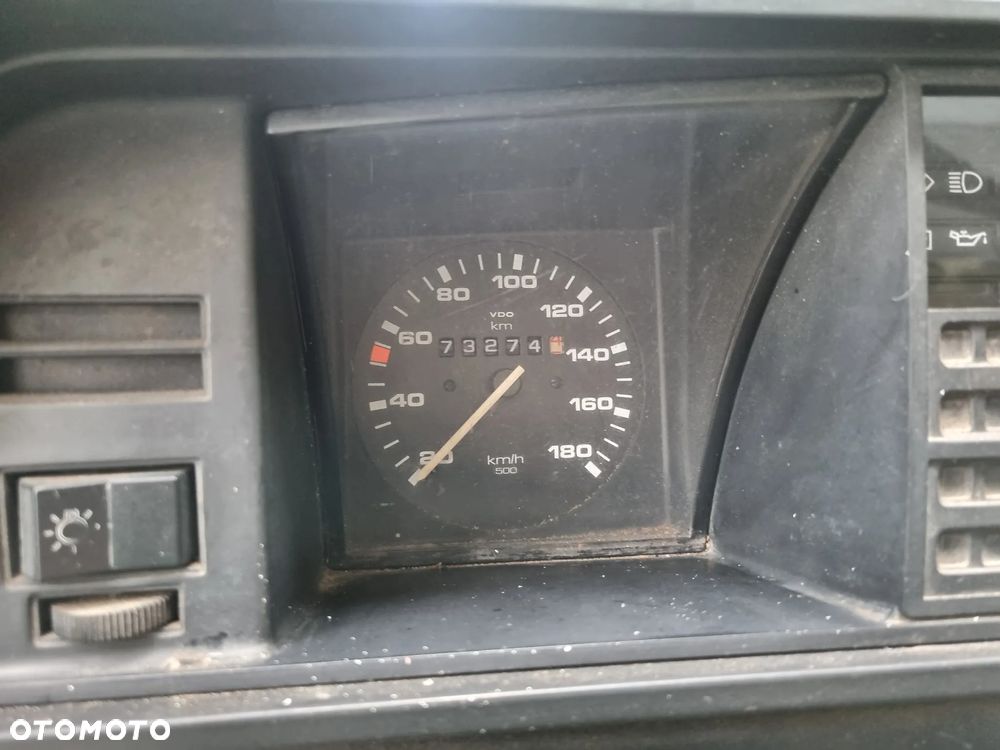 Volkswagen Transporter - 13