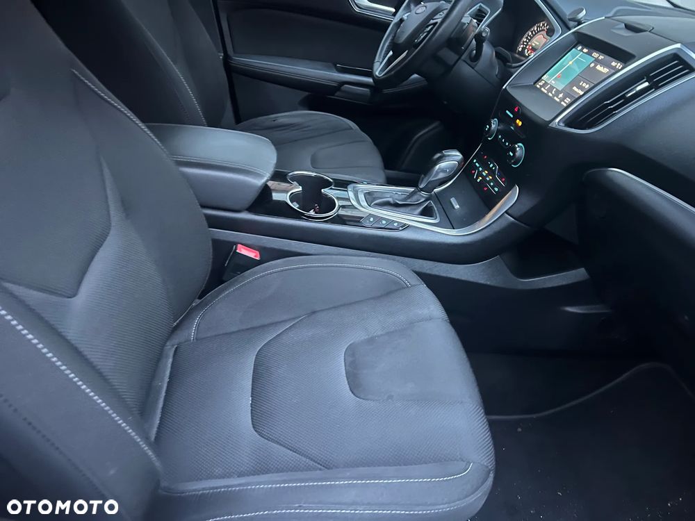 Ford S-Max 2.0 TDCi Titanium PowerShift - 7