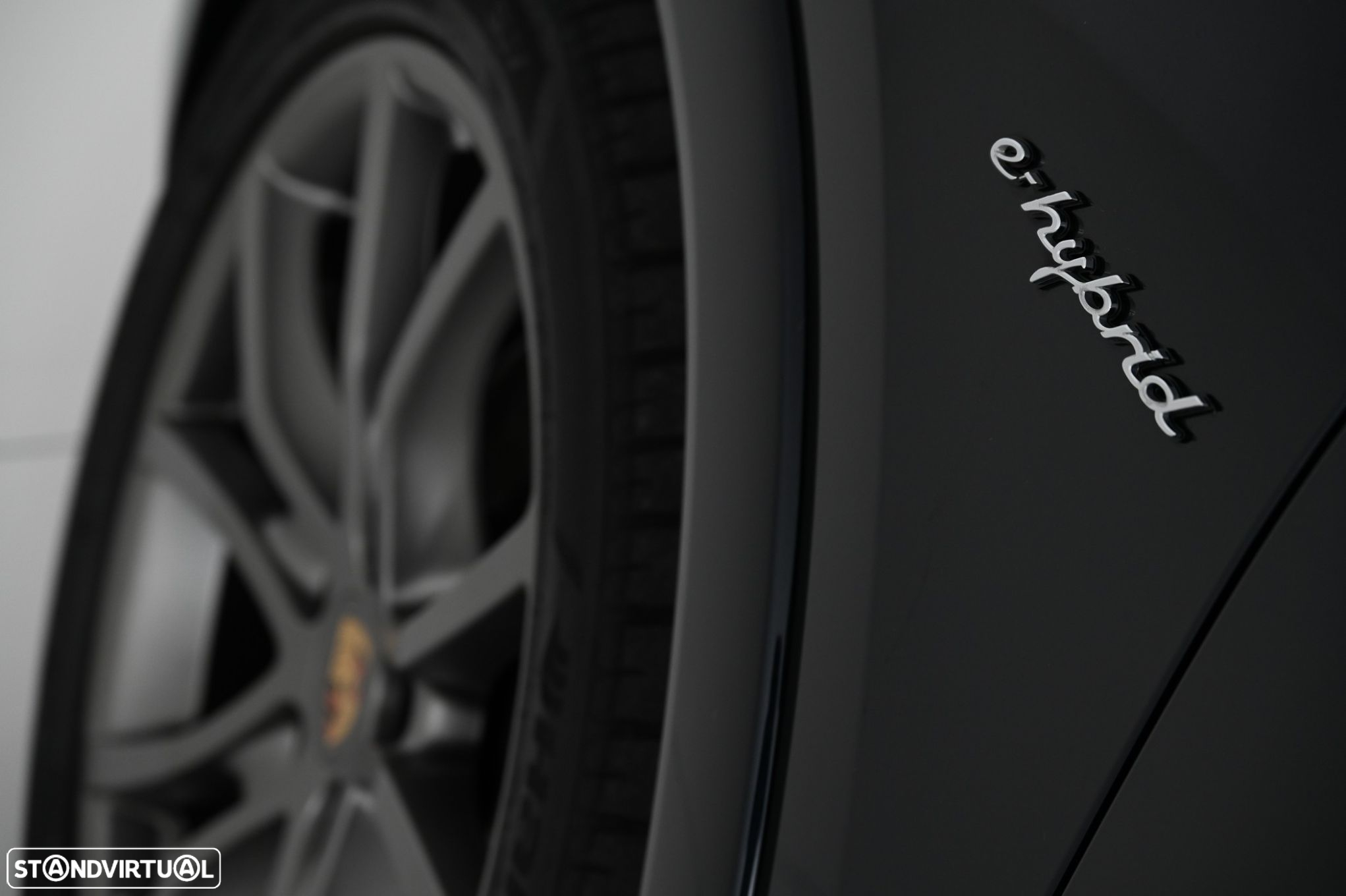 Porsche Cayenne Coupé E-Hybrid - 10