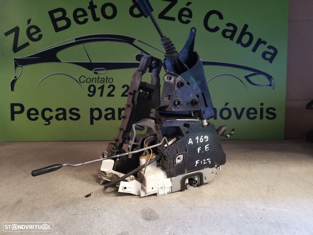 MERCEDES CLASSE A W169 FECHADURA PORTA FRENTE ESQUERDA - F123 - 2