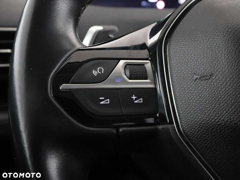 Peugeot 5008 2.0 BlueHDi Allure S&S EAT8 - 33