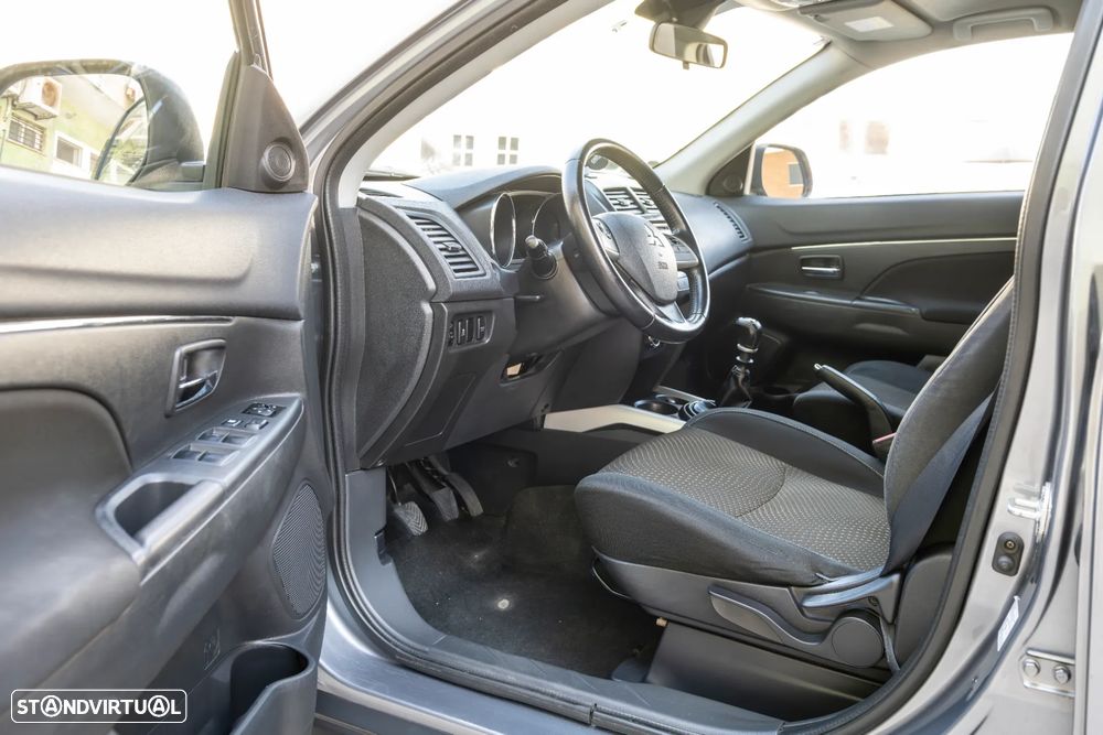 Mitsubishi ASX - 6