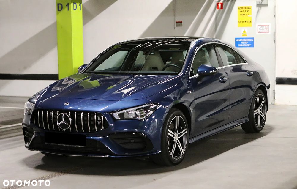 Mercedes-Benz CLA 250 4Matic 7G-DCT AMG Line - 3