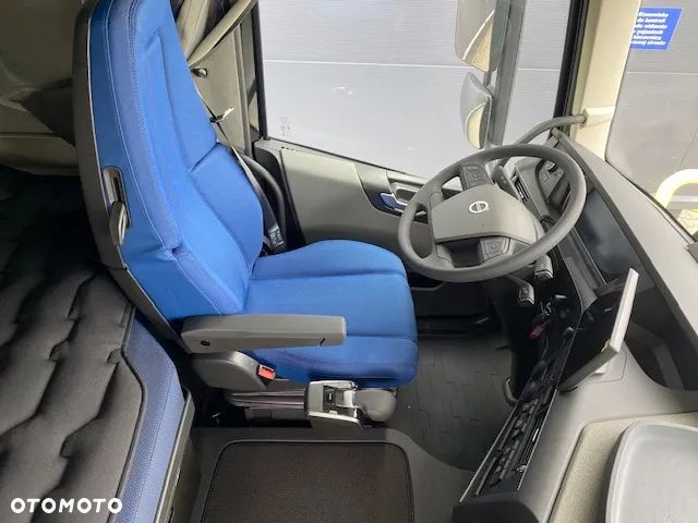 Volvo FH 500 AERO 6x2 Pusher i-Shift LED Glob XL - 8