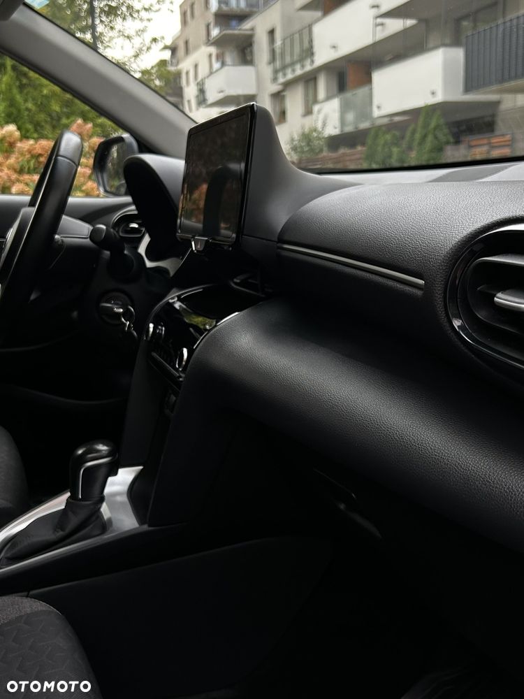 Toyota Yaris Cross Hybrid 1.5 Comfort - 38