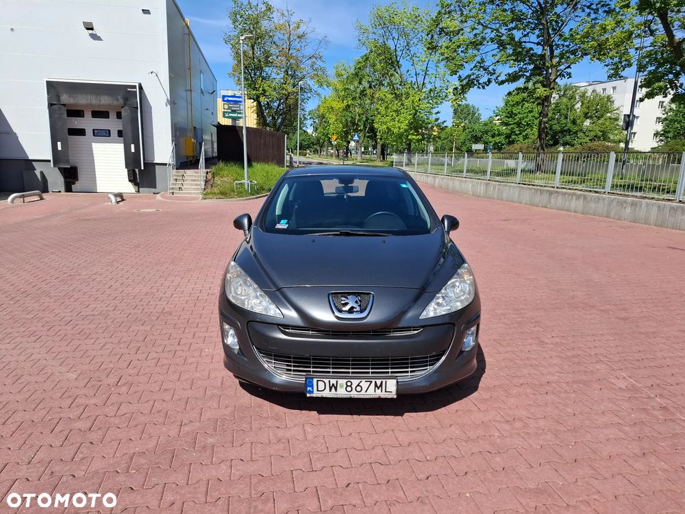 Peugeot 308 1.6 HDi Millesim 200 - 8