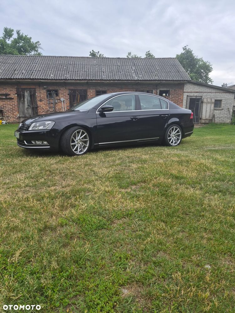 Volkswagen Passat 3.6 V6 4Mot Highline DSG - 2