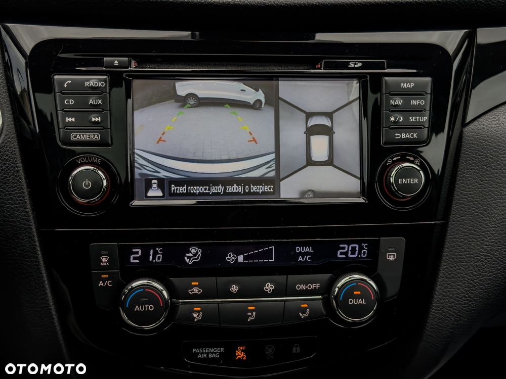 Nissan Qashqai 1.2 DIG-T N-Vision - 24