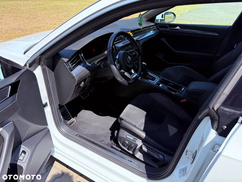 Volkswagen Arteon 2.0 TDI SCR R-Line DSG - 10