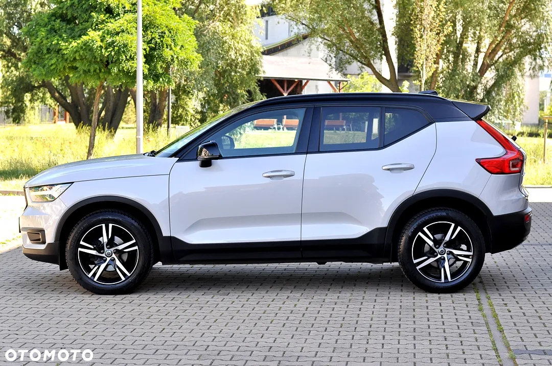 Volvo XC 40 T3 R-Design - 14