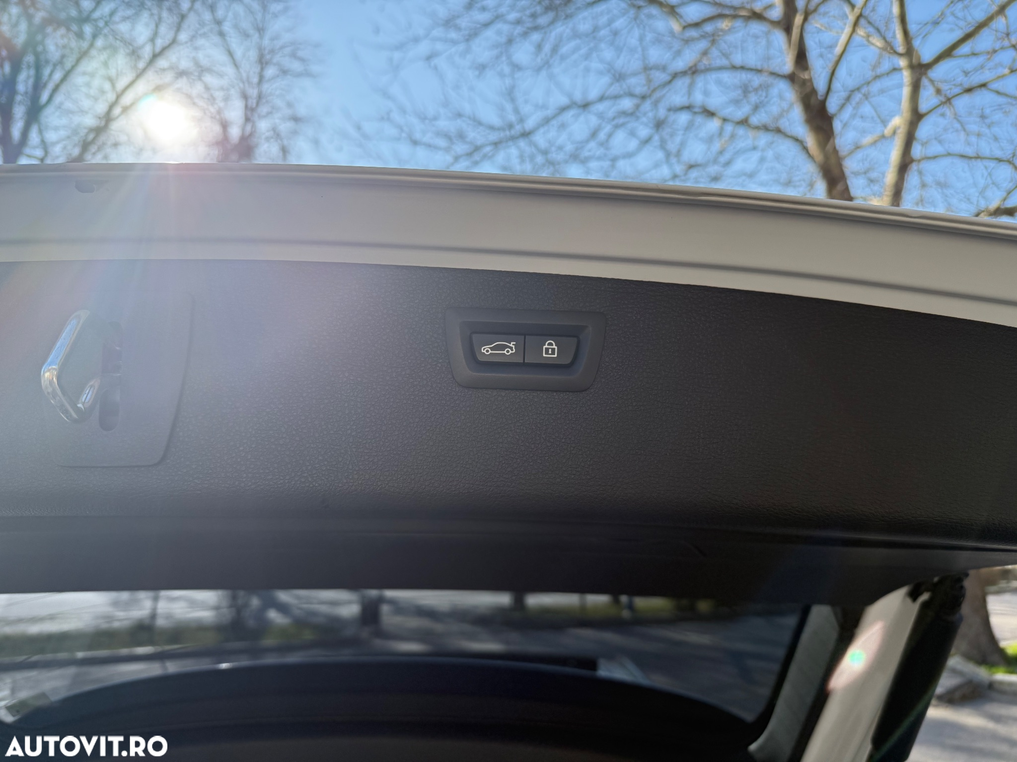 BMW Seria 3 320d Touring Aut. Edition M Sport Shadow - 11