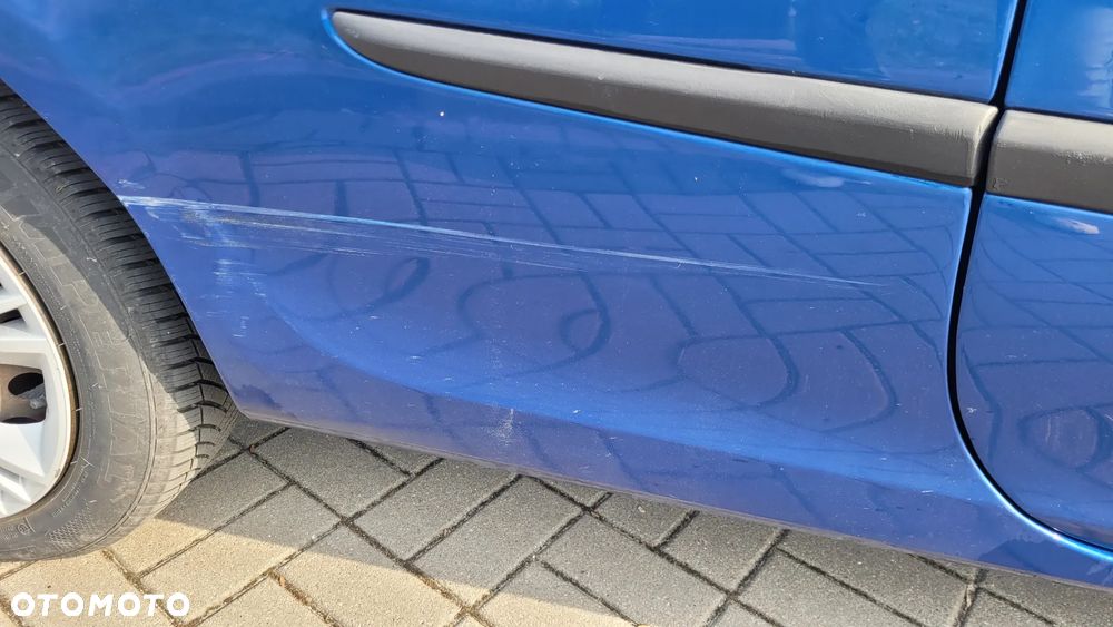 Renault Clio 1.2 TCE Authentique - 10