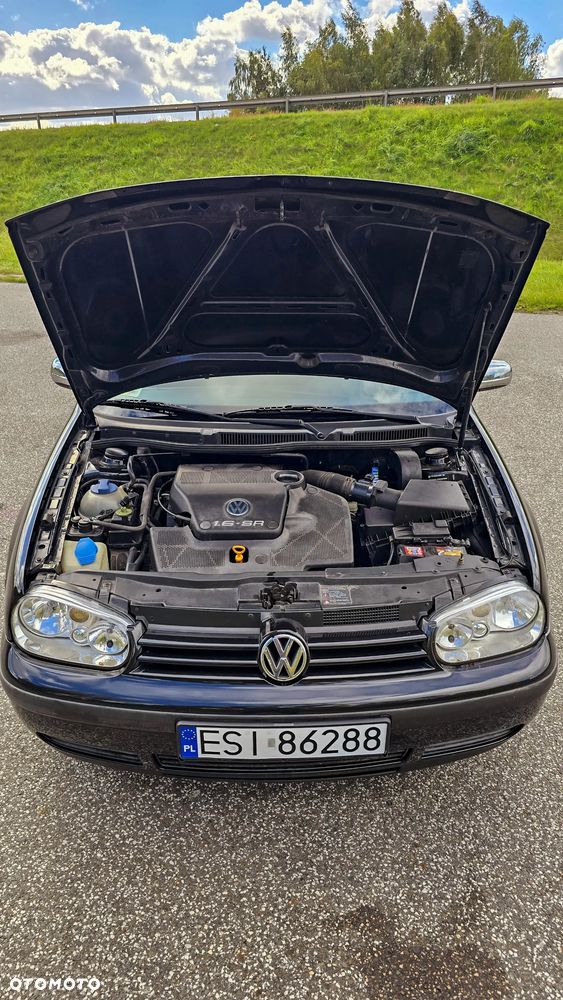 Volkswagen Golf 1.6 - 17