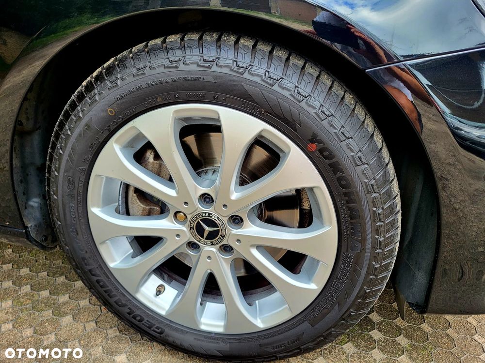 Mercedes-Benz Klasa E 200 Exclusive - 8