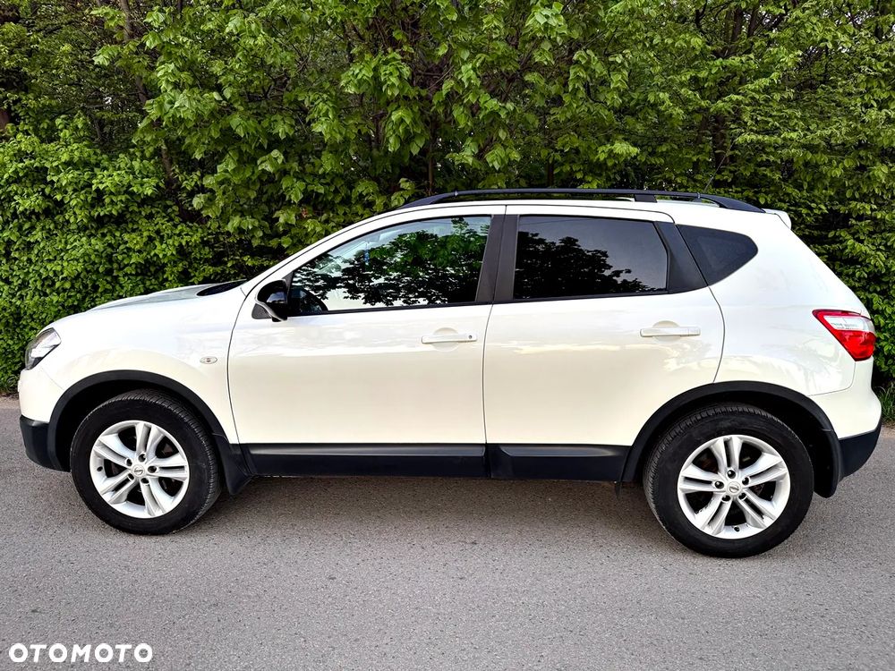Nissan Qashqai 1.5 dCi Tekna - 4