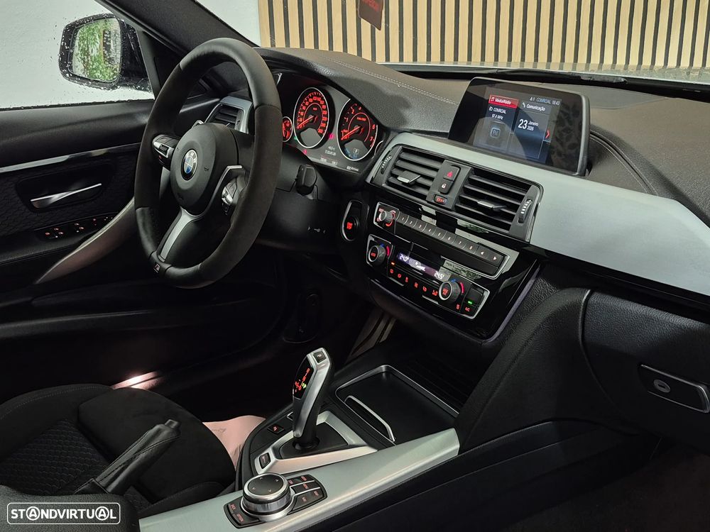 BMW 330 e iPerformance Pack M - 29