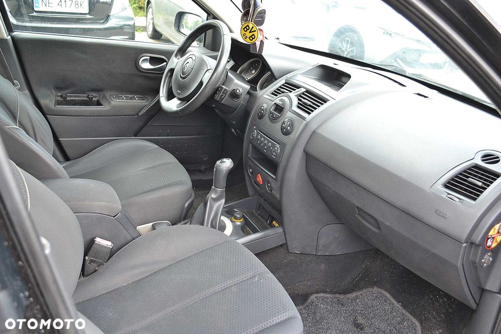 Renault Megane - 8