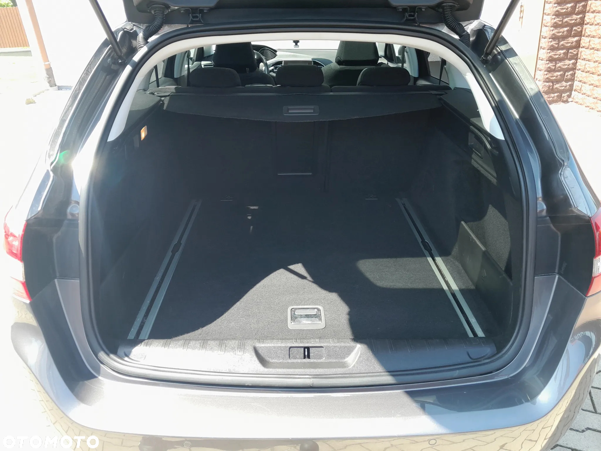 Peugeot 308 - 3