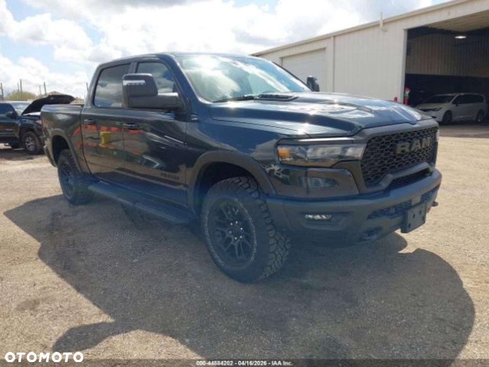 RAM 1500 - 7