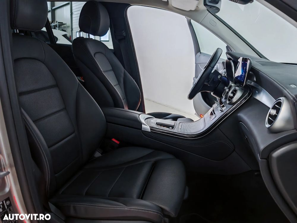 Mercedes-Benz GLC 300 de 4Matic 9G-TRONIC - 7