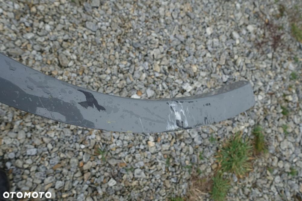 LISTWA BŁOTNIKA TYLNA AUDI Q5 SLINE 80A - 17