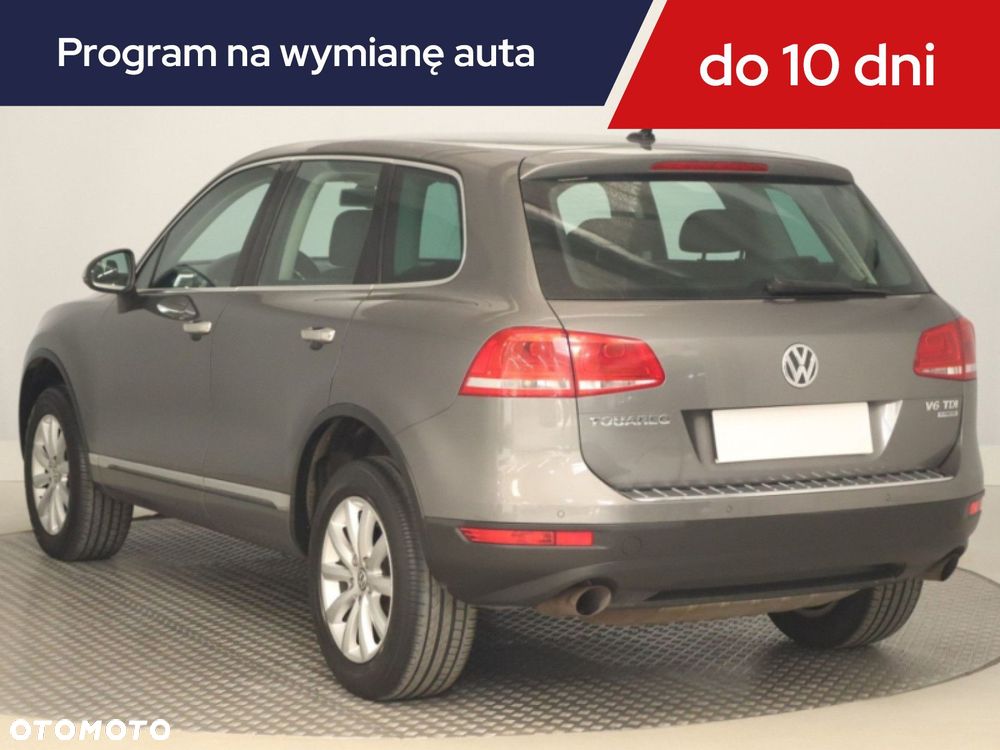 Volkswagen Touareg - 6