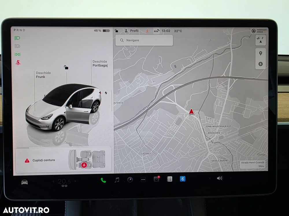 Tesla Model Y Long Range Dual Motor AWD - 16