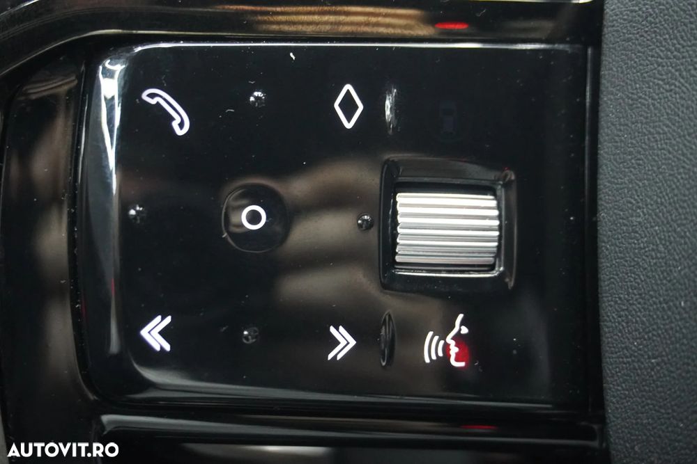 Land Rover Range Rover Velar 2.0 D200 MHEV Dynamic SE - 13