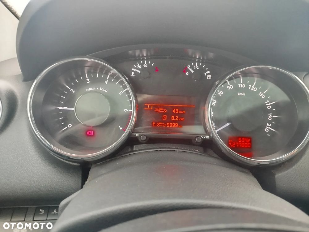 Peugeot 5008 155 THP Family - 11