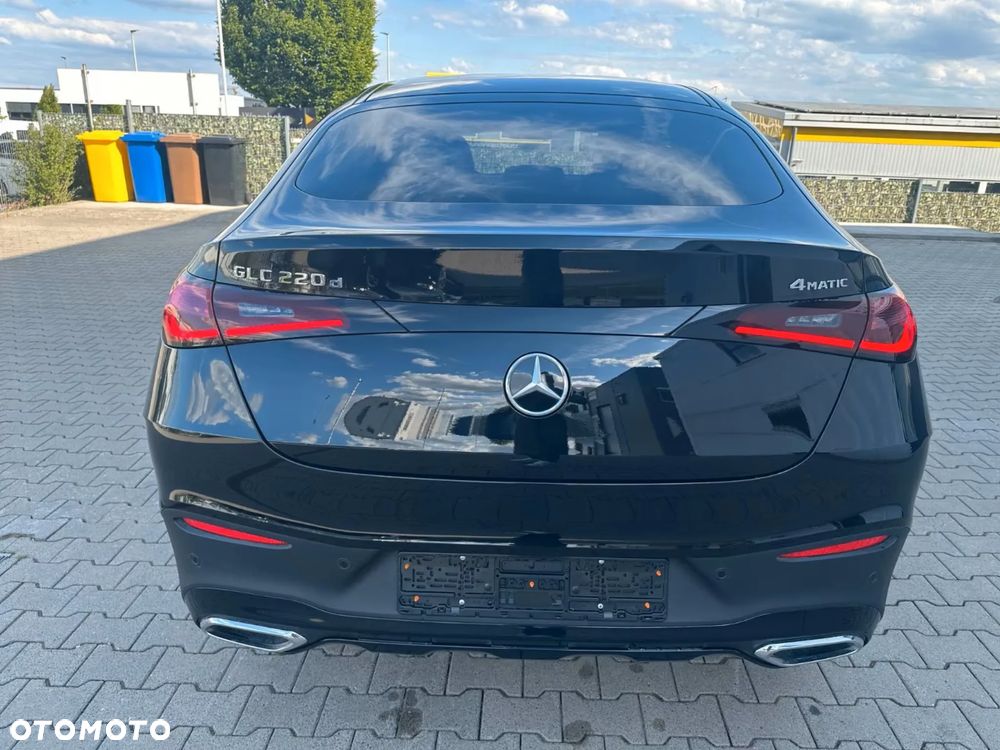 Mercedes-Benz GLC Coupe 220 d mHEV 4-Matic AMG Line - 9