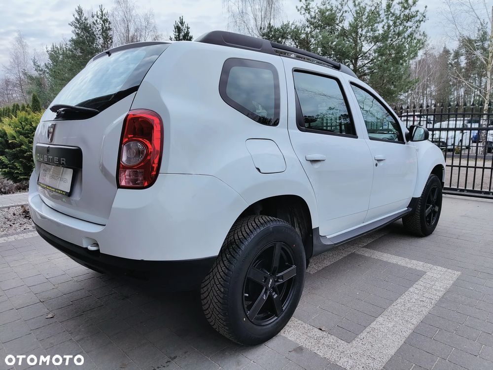 Dacia Duster 1.6 16V 105 4x2 Essentiel - 4
